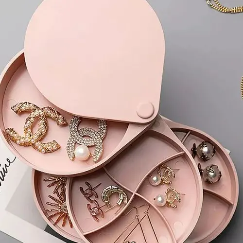 Pretty rotating earrings plastic organizer in Kinoo